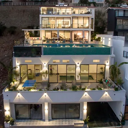 Villa Rent Your Own Luxury With 5 Bedrooms Antalya 1041 Kalkan